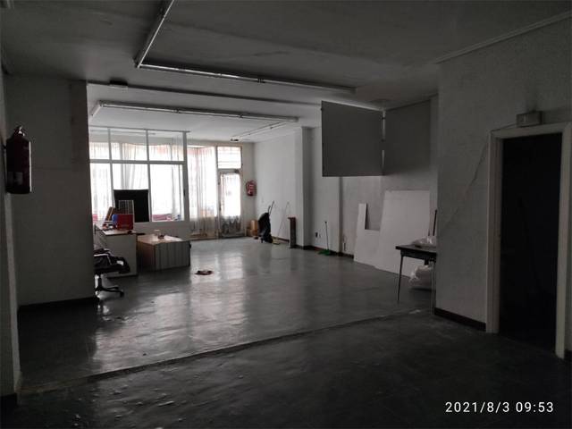 Local comercial en Venta en Badaia Kalea, 8 en Coronación