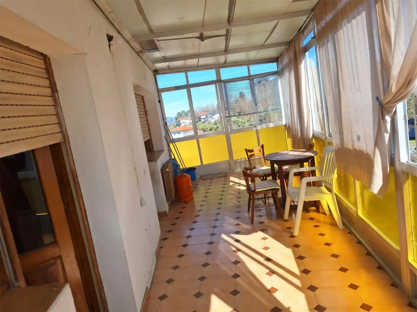 Terrasse von Wohnung zum Verkauf in Sober mit Heizung, Parkett und Terrasse