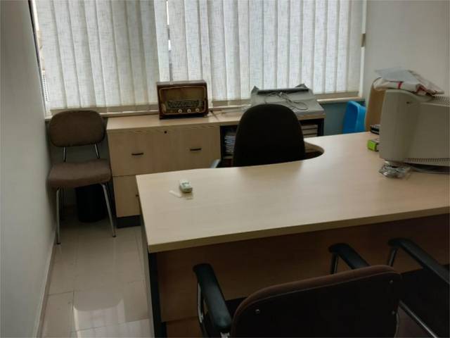 Local comercial en Venta en Plaza Presidente Adolfo Suárez, 10 en Manantiales - Estación de Autobuses