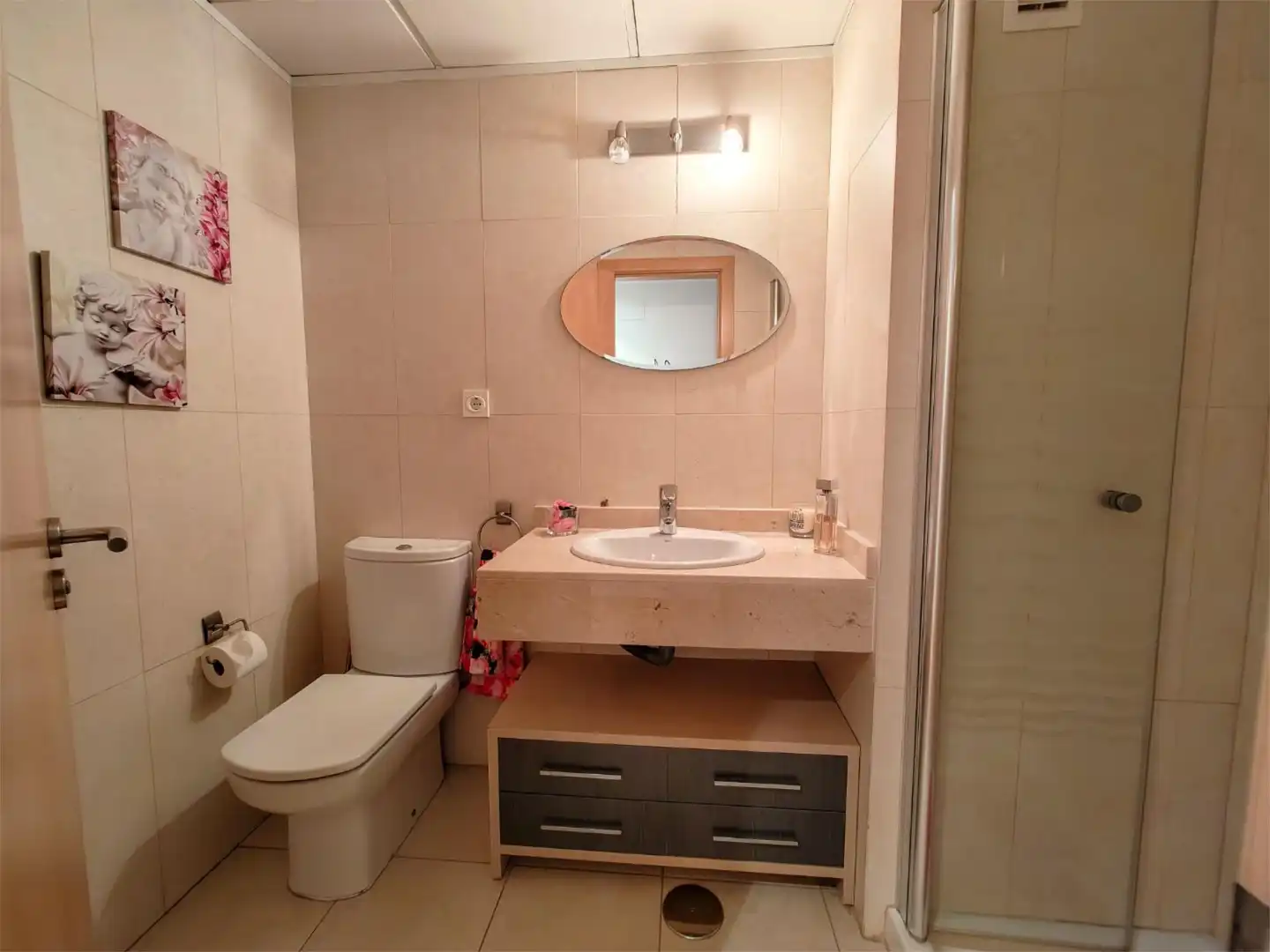 Piso en venta en Calle Galán de Noche, 13, Nueva Almería - Cortijo Grande - Vega de Acá Baño de Piso en venta en Almería