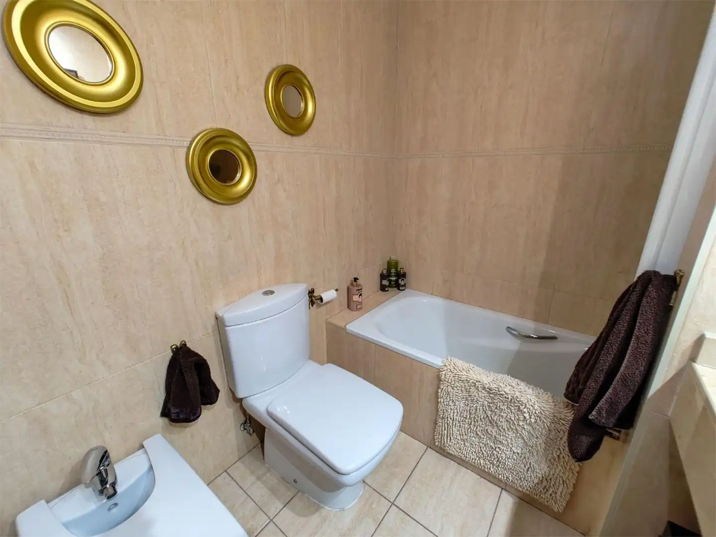 Piso en venta en Calle Galán de Noche, 13, Nueva Almería - Cortijo Grande - Vega de Acá Baño de Piso en venta en Almería