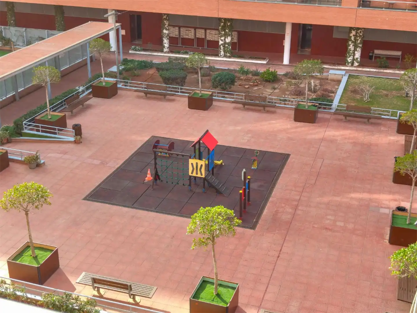 Piso en venta en Calle Galán de Noche, 13, Nueva Almería - Cortijo Grande - Vega de Acá Terraza de Piso en venta en Almería