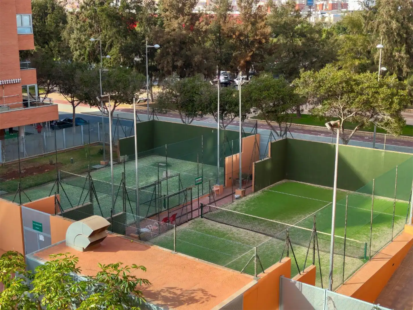 Piso en venta en Calle Galán de Noche, 13, Nueva Almería - Cortijo Grande - Vega de Acá Jardín de Piso en venta en Almería