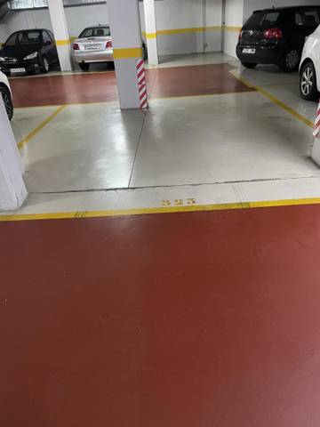 Garaje en Alquiler en Rúa Tomás A. Alonso, 6 en Berbés - Peritos