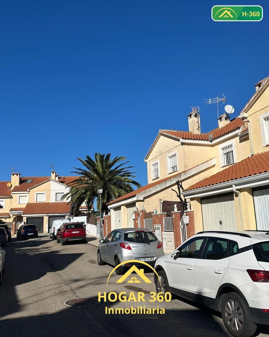 Exterior view of House or chalet for sale in Cabañas de la Sagra  with Air Conditioner, Terrace and Balcony