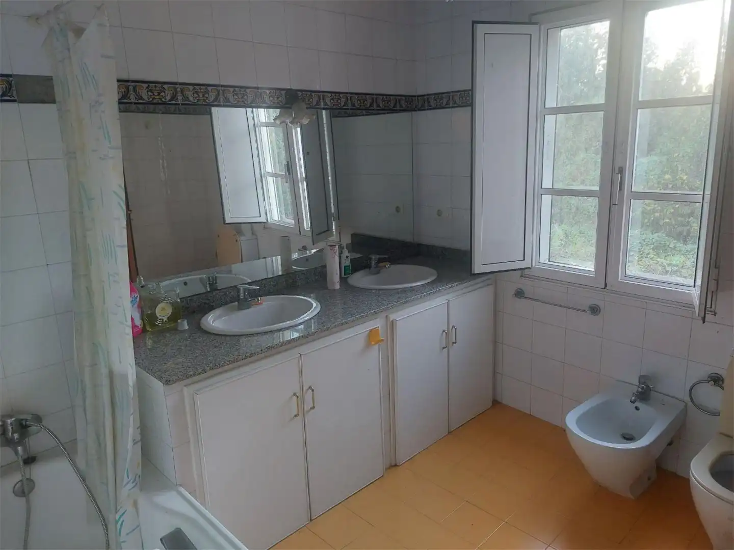 Casa o xalet en venda a Cornazo Bany de Casa o xalet en venda en Vilagarcía de Arousa