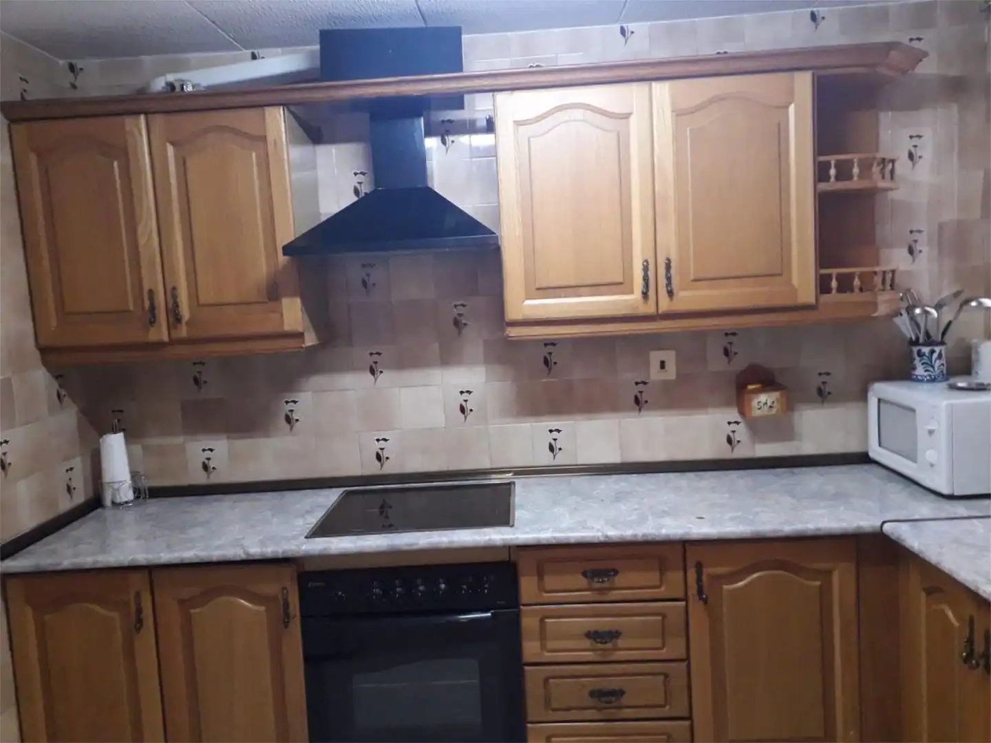 Cuina de Casa o xalet en venda en Villanueva de Algaidas amb Jardí privat, Terrassa i Traster