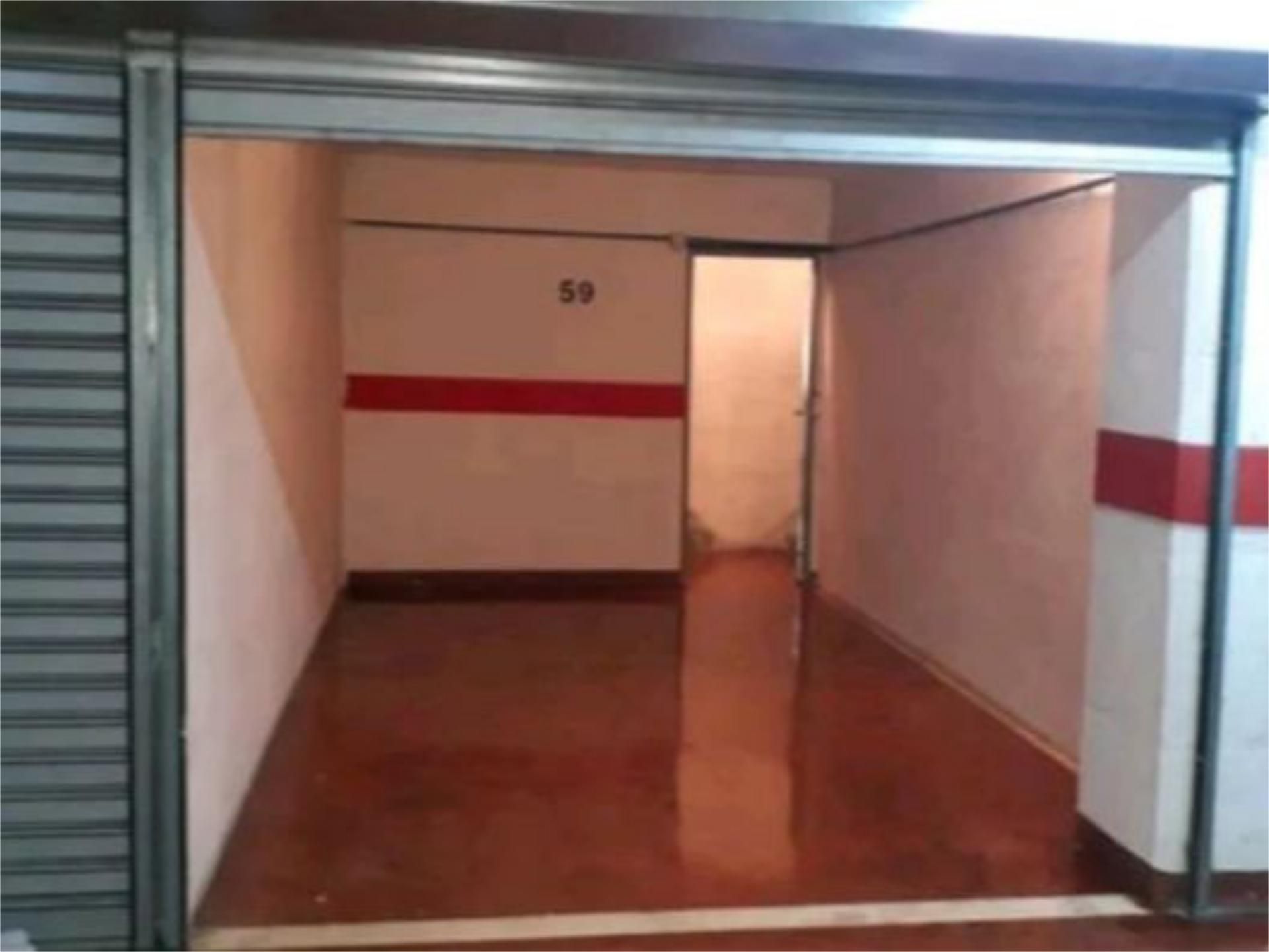 Garaje de alquiler en  Logroño
