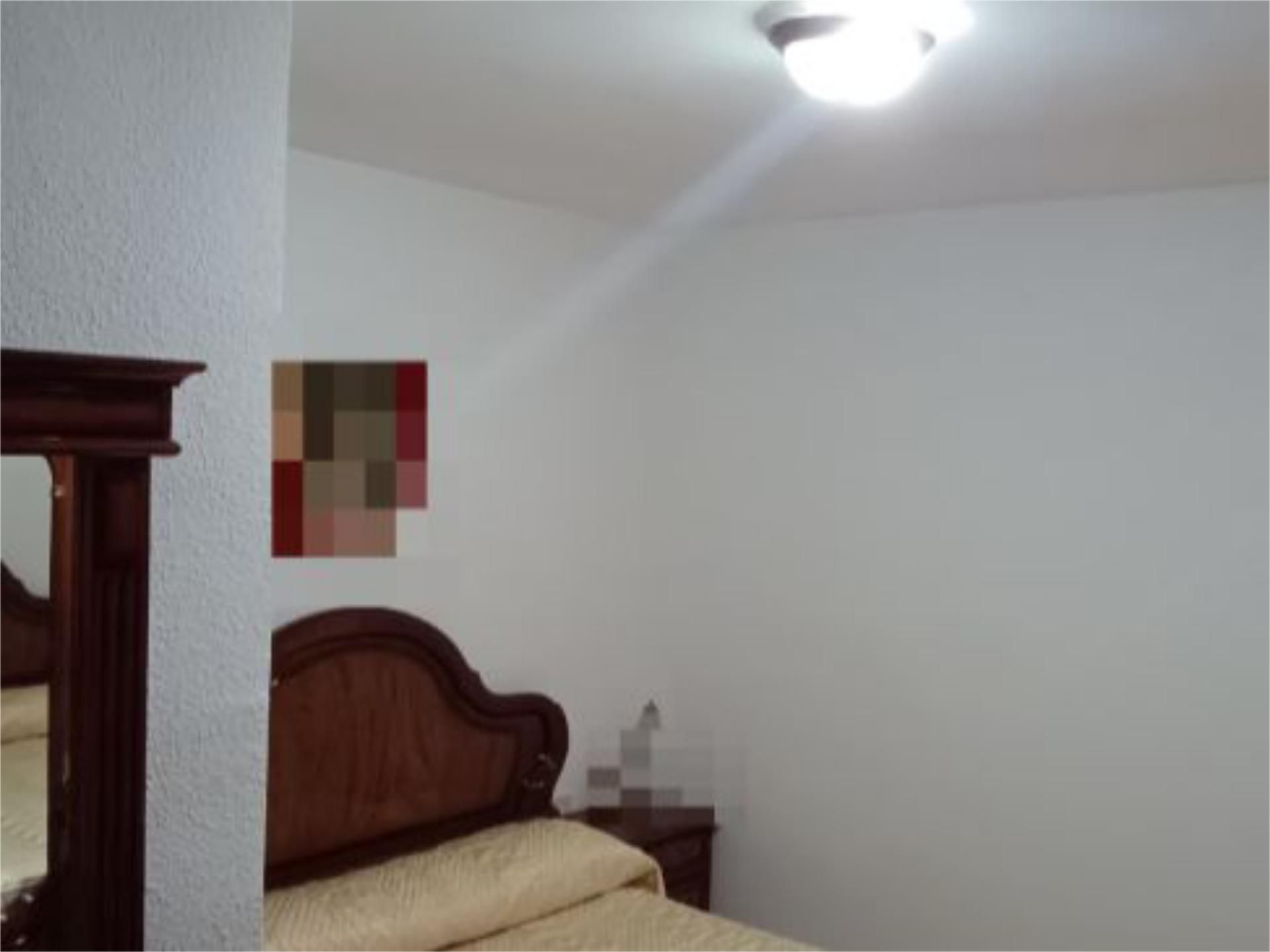 Dormitori de Pis en venda en Zamora Capital  amb Terrassa i Balcó