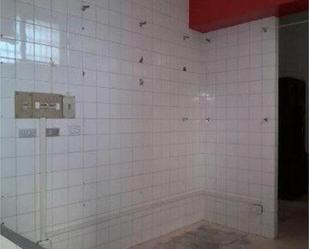 Bathroom of Box room to rent in Barakaldo 