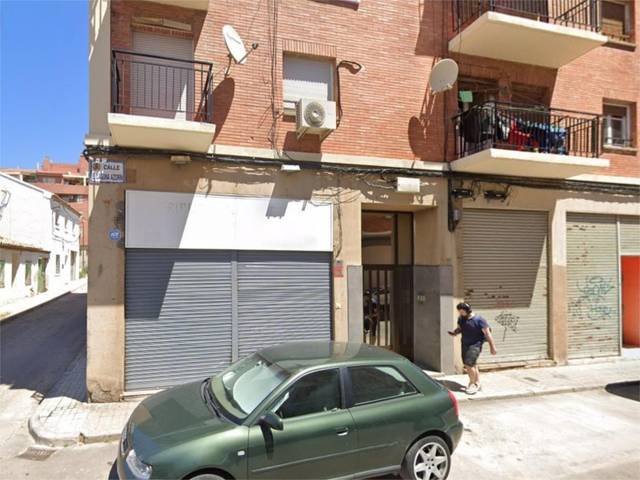 Local comercial en Venta en Calle de Emilio Laguna Azorín, 32 en Oliver
