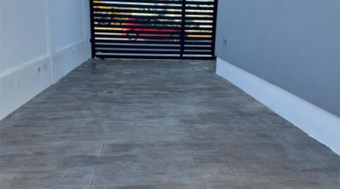 Foto 5 de Casa adosada en venda a Calle Santiago de Chile, 5, Oromana, Sevilla