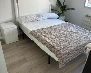 Dormitori de Pis per a compartir en Alcobendas amb Calefacció, Parquet i Moblat