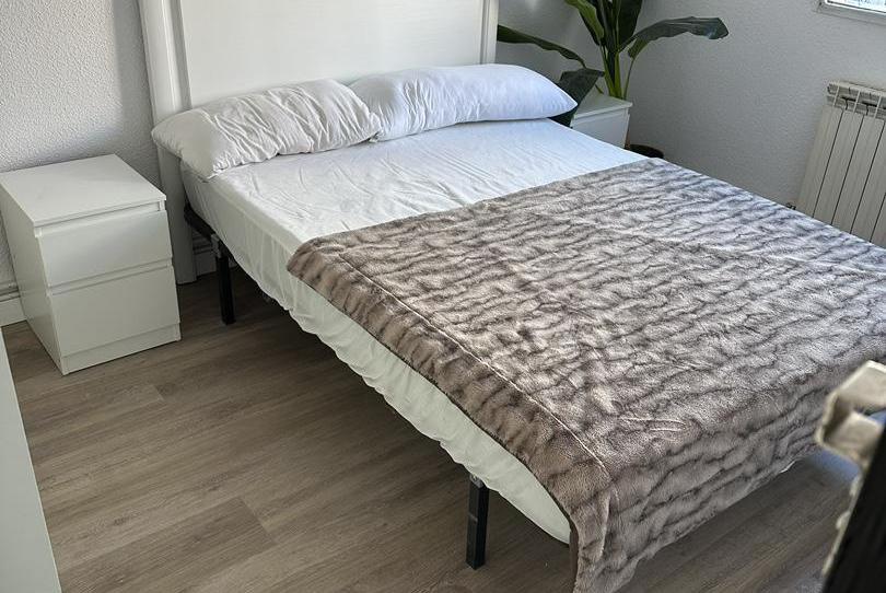 Flat to share in Calle de la Marquesa Viuda de Aldama, 31, Centro, Madrid - image 1 Photo 1 of Flat to share in Calle de la Marquesa Viuda de Aldama, 31, Centro, Madrid