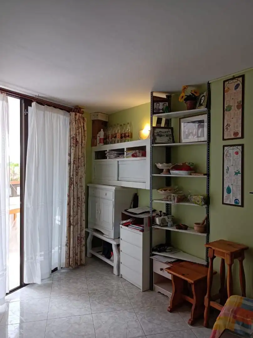 Piso en venta en Avenida Rafael Puig Lluvina, 32, Playa de las Américas Sala de estar de Piso en venta en Arona con Terraza, Trastero y Amueblado