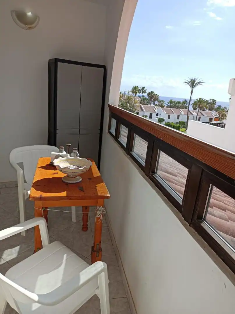 Piso en venta en Avenida Rafael Puig Lluvina, 32, Playa de las Américas Terraza de Piso en venta en Arona con Terraza, Trastero y Amueblado