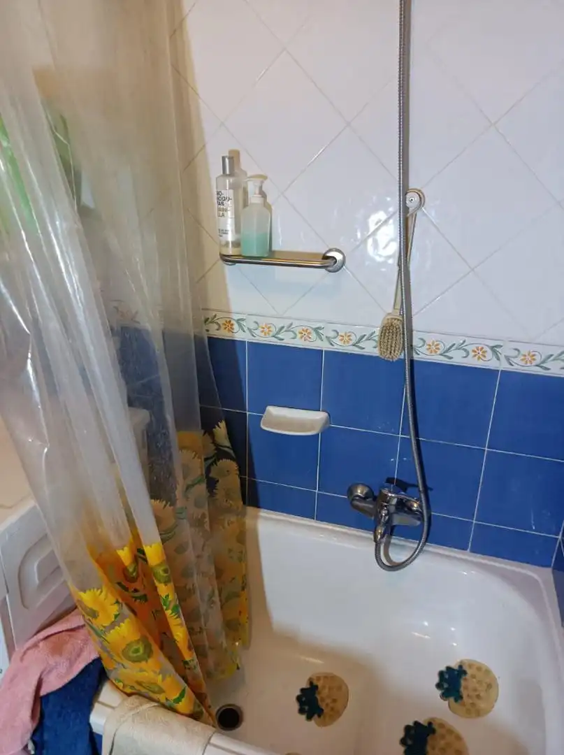 Piso en venta en Avenida Rafael Puig Lluvina, 32, Playa de las Américas Baño de Piso en venta en Arona con Terraza, Trastero y Amueblado