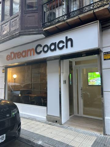 Oficina en Alquiler en Calle de Tomás Zumalacárregui, 8 en Paseo Sagasta