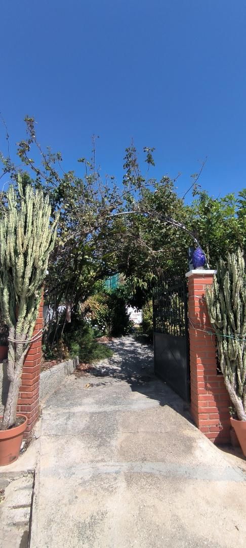 Garden of Country house for sale in Comares  with Air Conditioner and Swimming Pool