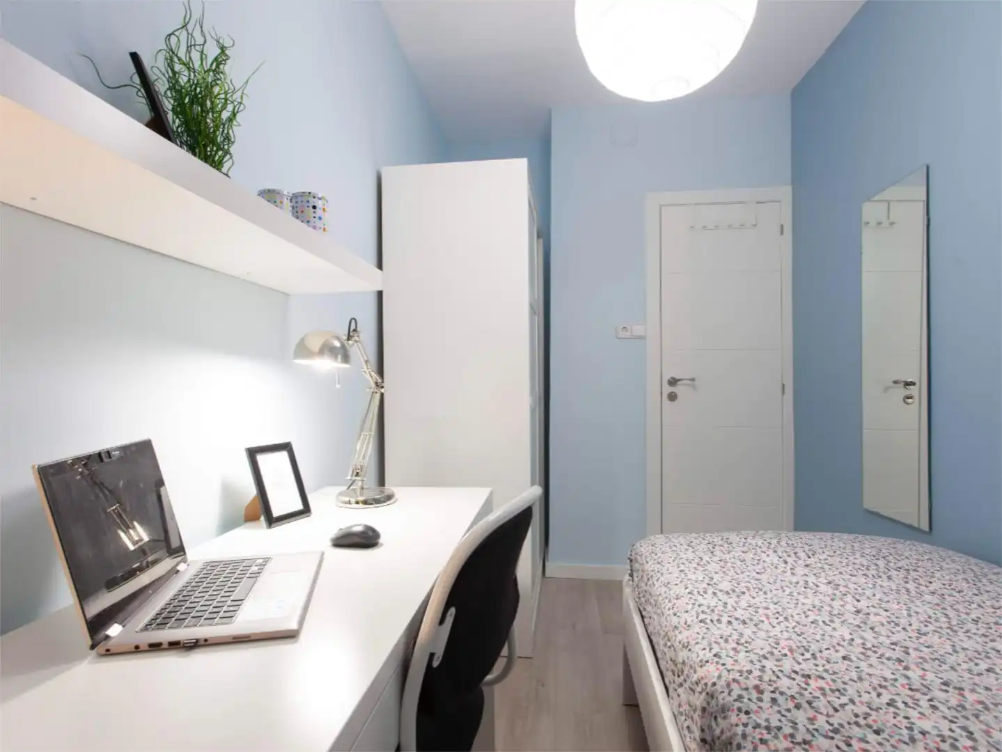 Room in Carrer Na Saurina d'Entença, 24, Eixample Room in Carrer Na Saurina d'Entença, 24, Eixample