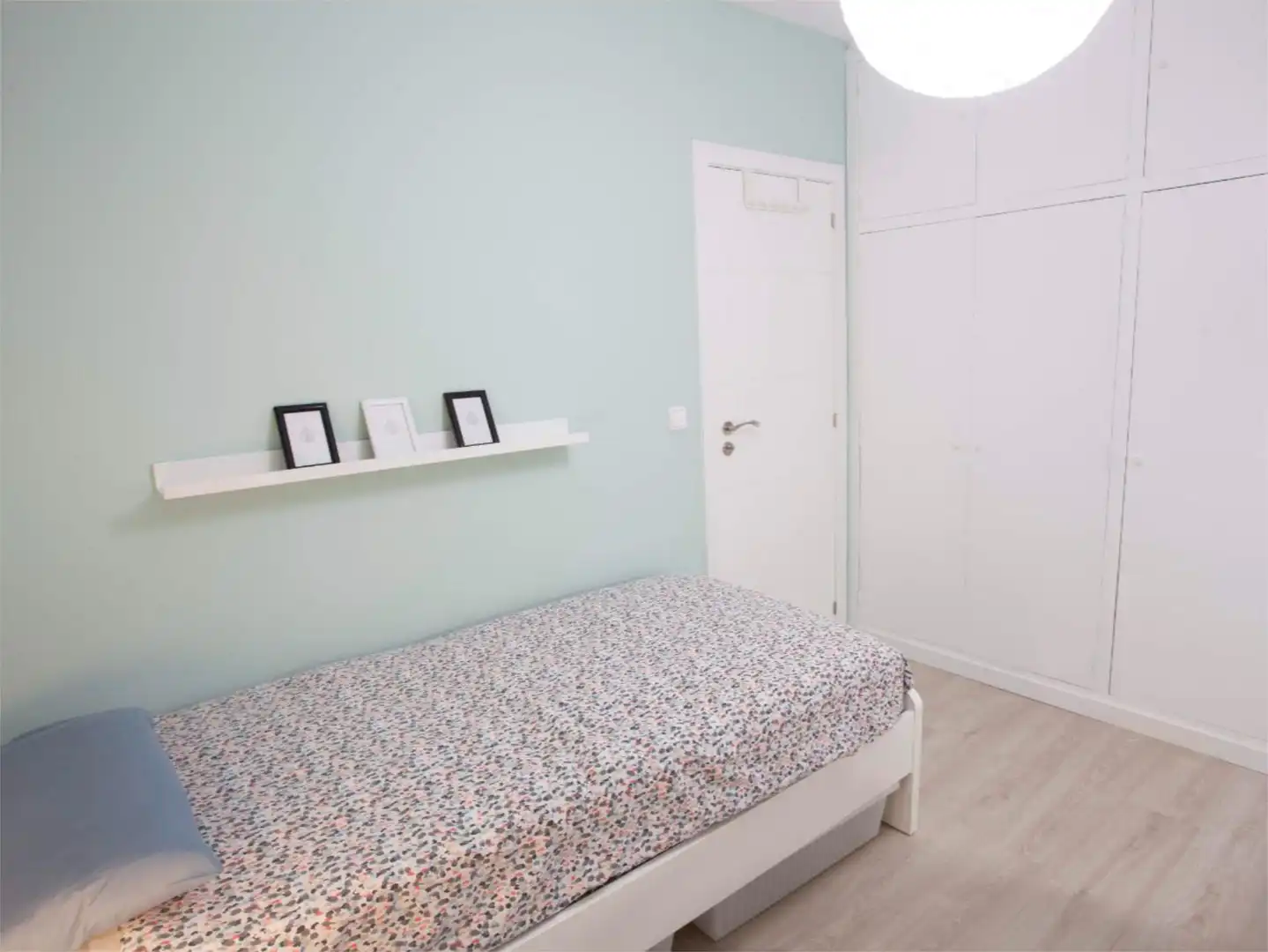 Room in Carrer Na Saurina d'Entença, 24, Eixample Room in Carrer Na Saurina d'Entença, 24, Eixample