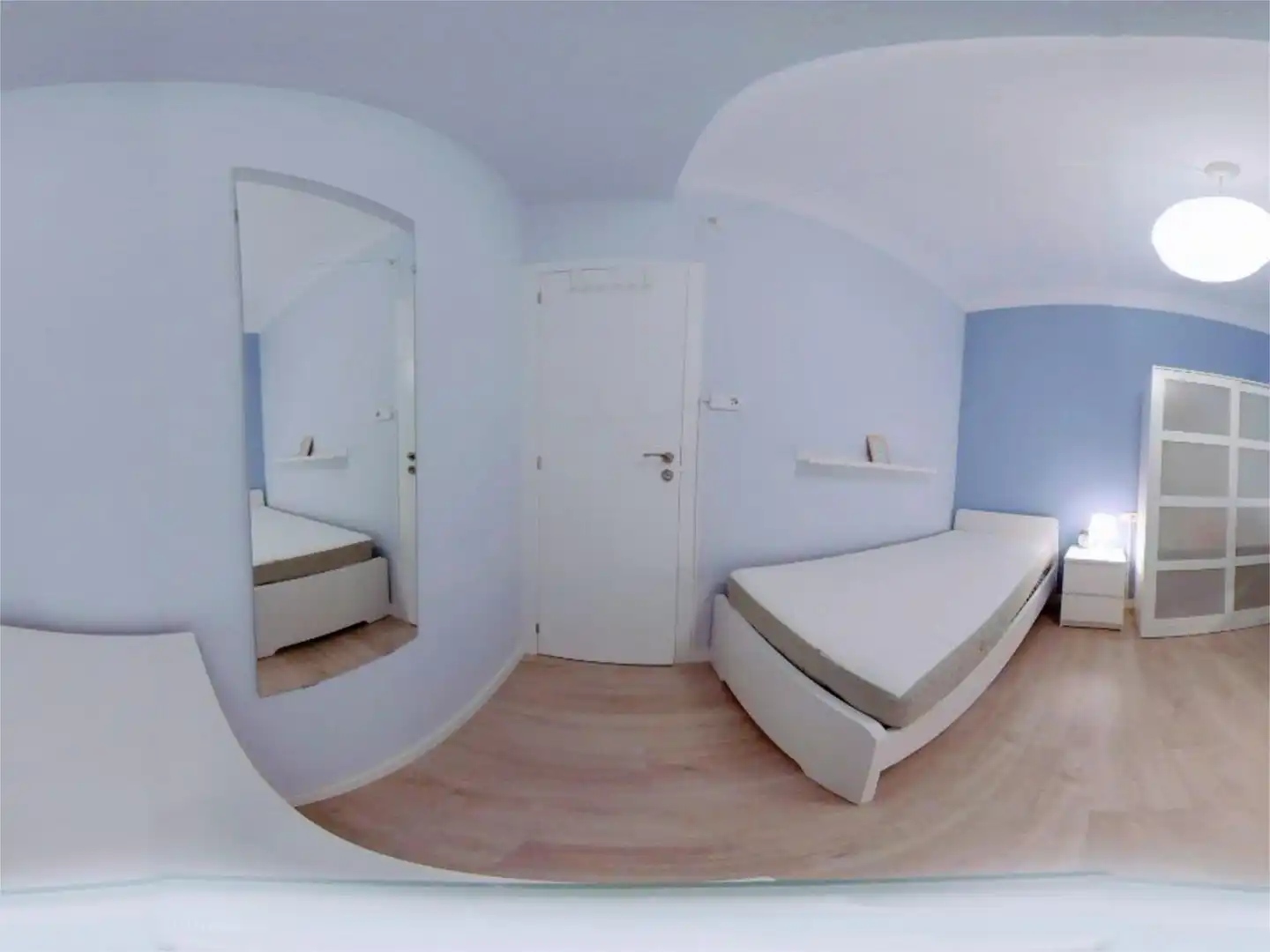 Room in Carrer Na Saurina d'Entença, 24, Eixample Room in Carrer Na Saurina d'Entença, 24, Eixample
