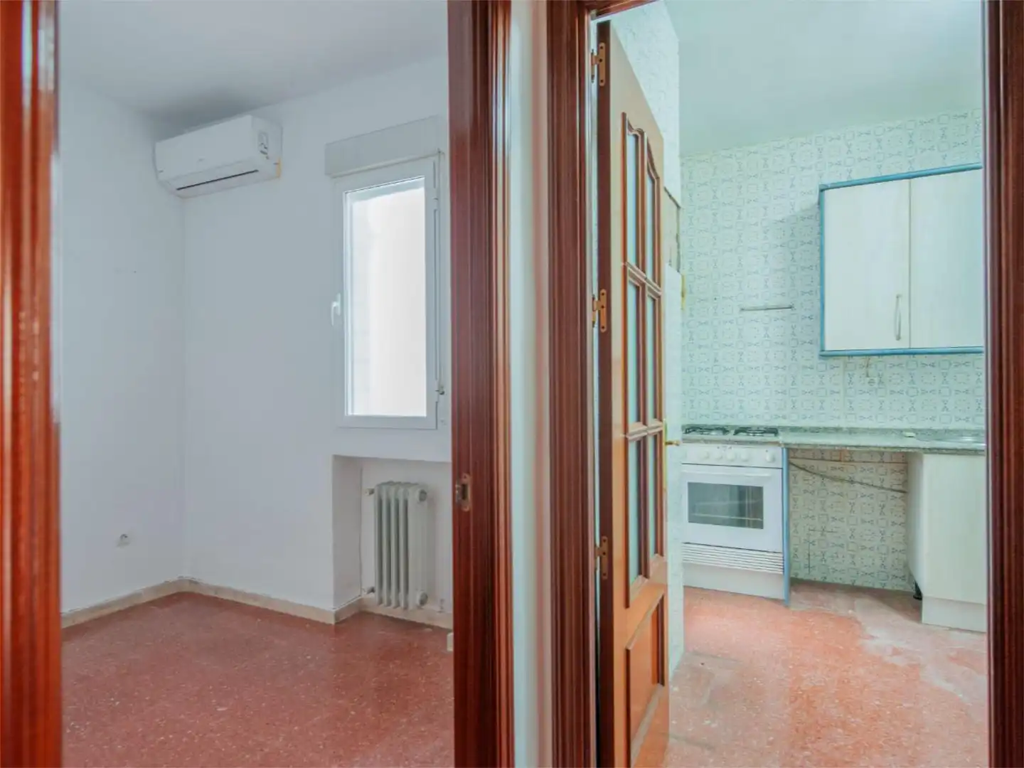 Flat for sale in  Sevilla Capital  with Air Conditioner, Terrace and Balcony