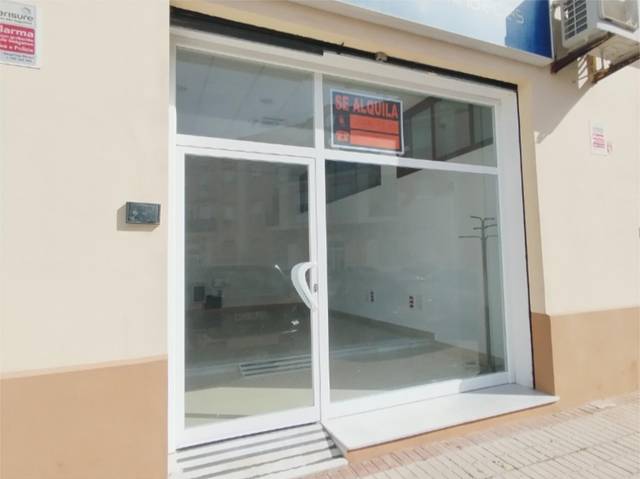 Local comercial en Alquiler en Calle Huerta de Mergelina, 2 en V Centenario - Piletas - Capuchinos