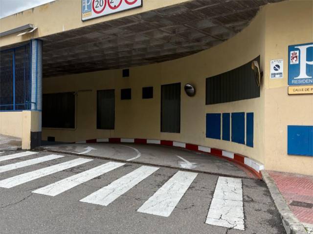 Garaje en Venta en Avenida de los Príncipes de España, 41 en Valleaguado - La Cañada