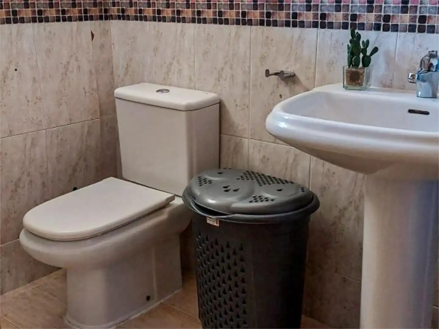 Flat for sale in Avenida de Onil, 1, Castalla Bathroom of Flat for sale in Castalla with Heating, Private garden and Terrace