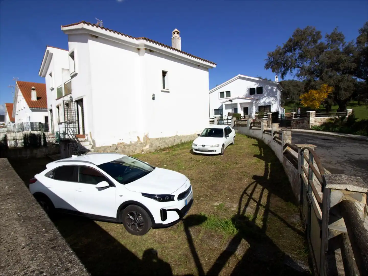Casa adosada en venta en Barriada Antonio Garcia Correa, 1, Cala Vista exterior de Casa adosada en venta en Cala con Jardín privado, Terraza y Piscina