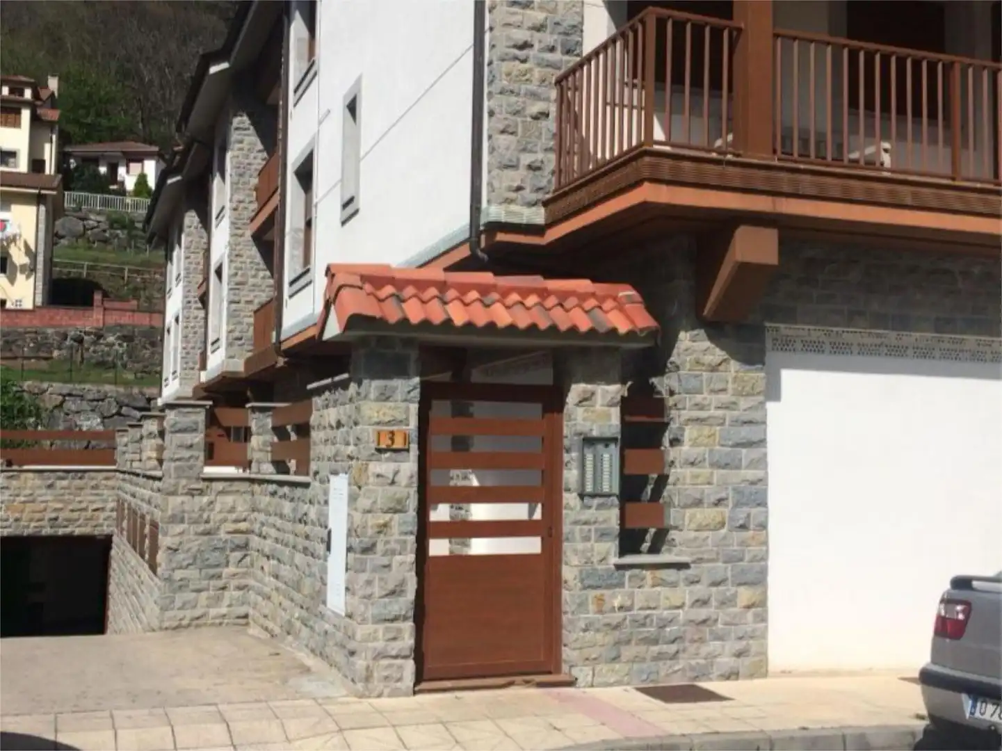 Piso en venta en Avenida Narciso Herrero Vaquero, 6, Somiedo Vista exterior de Piso en venta en Somiedo con Piscina
