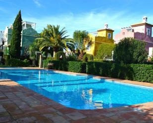 Jardí de Casa adosada en venda en Dénia amb Aire condicionat, Terrassa i Piscina