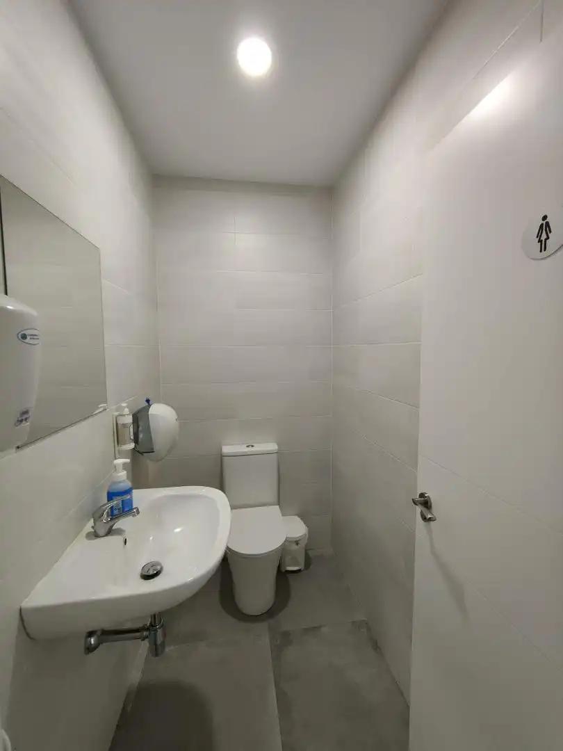 Local en venta en Calle Mies de San Juan, 15, Maliaño Baño de Local en venta en Camargo