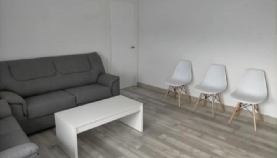 Photo 1 of Flat for sale in Avenida Soledad Vega Ortiz, 105, Jarandilla de la Vera, Cáceres