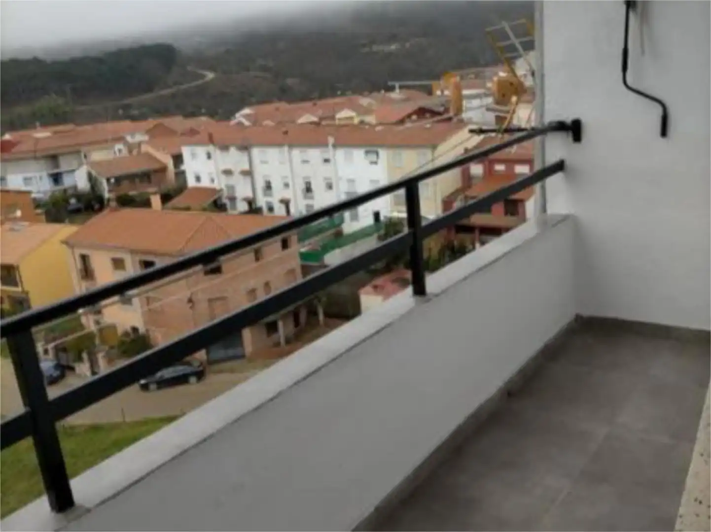 Pis en venda a Avenida Soledad Vega Ortiz, 105, Jarandilla de la Vera Terrassa de Pis en venda en Jarandilla de la Vera amb Aire condicionat, Terrassa i Balcó