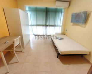 Bedroom of Flat for sale in Alicante / Alacant