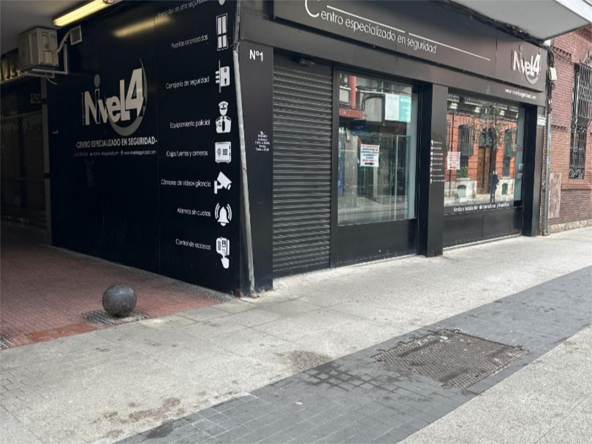 Exterior view of Premises to rent in Alcalá de Henares  with Air Conditioner
