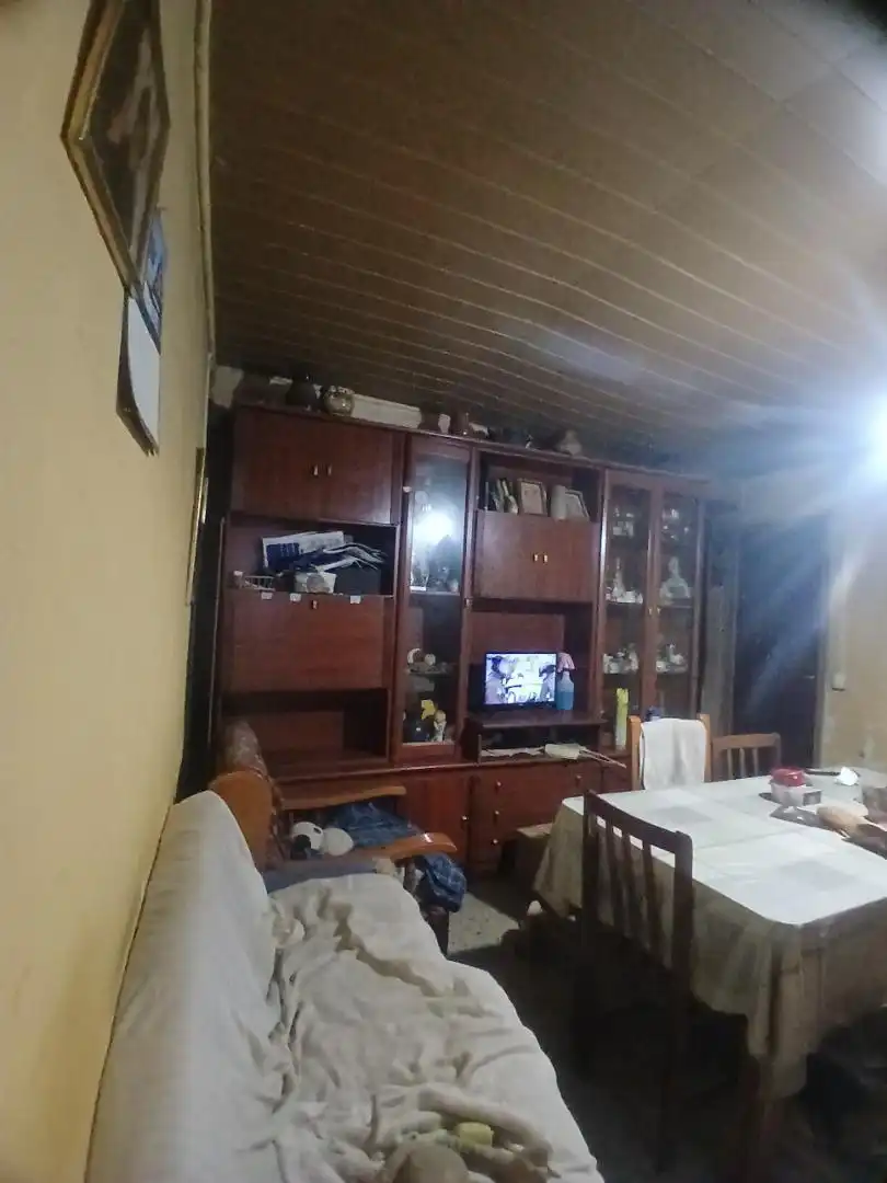 Casa adosada en venda a Calle Magdalena, 78, Fraga Sala d'estar de Casa adosada en venda en Fraga amb Traster, Moblat i Forn