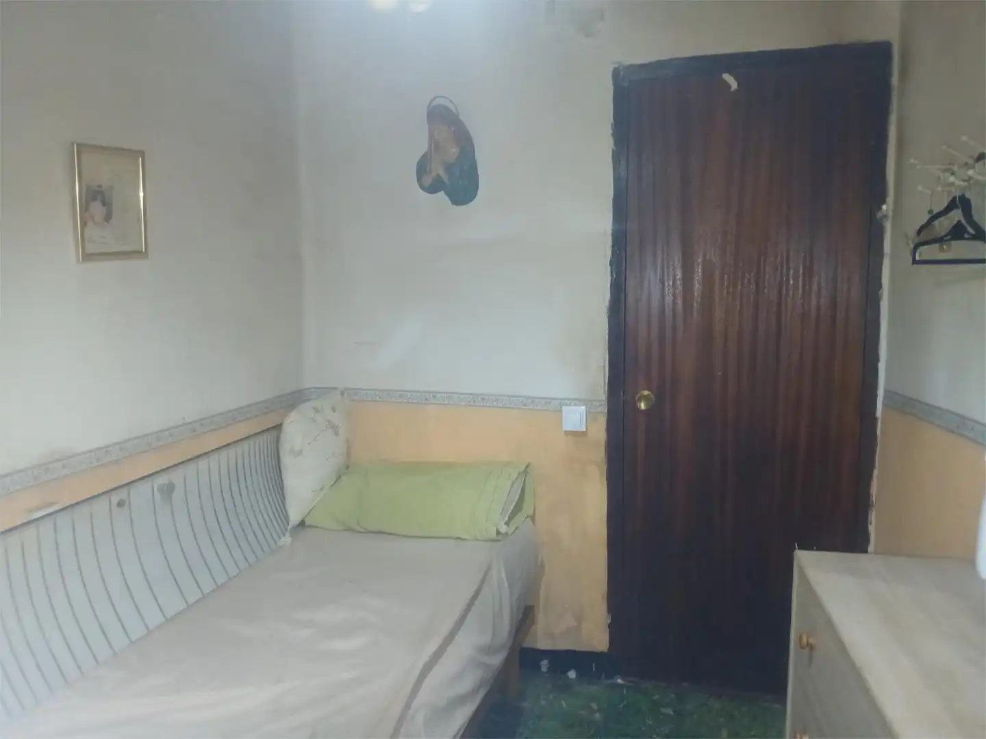 Casa adosada en venda a Calle Magdalena, 78, Fraga Dormitori de Casa adosada en venda en Fraga amb Traster, Moblat i Forn