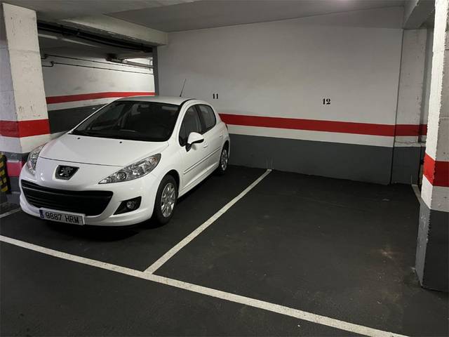 Garaje en Venta en Calle Virrey Abascal, 9 en Auditorio - Seminario - Parque de Invierno