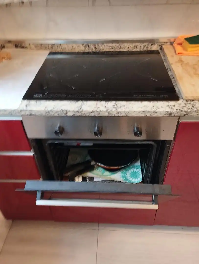 Cuina de Pis en venda en Donostia - San Sebastián  amb Balcó