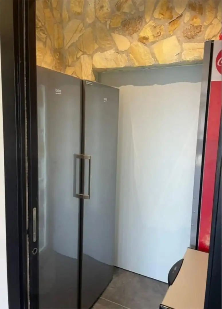 Local en traspaso en Carrer de Lleida, 22, Marianao Cocina de Local en traspaso en Sant Boi de Llobregat con Amueblado