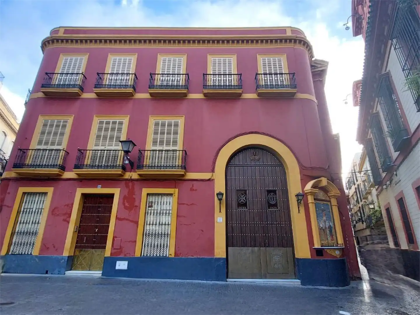 Pis en venda a Calle Descalzos, 3, Alfalfa - Santa Cruz Vista exterior de Pis en venda en Sevilla