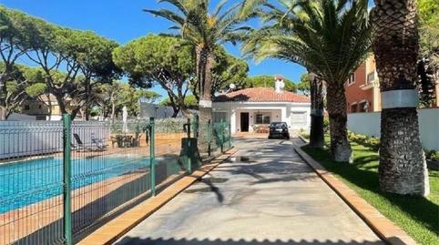 Foto 2 de Casa o xalet de lloguer a Avenida de Los Pescadores, 29, La Barrosa, Chiclana de la Frontera