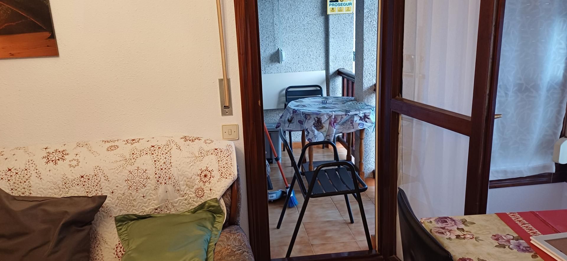 Attic to rent in Calle Los Nogales, 20, Palacio