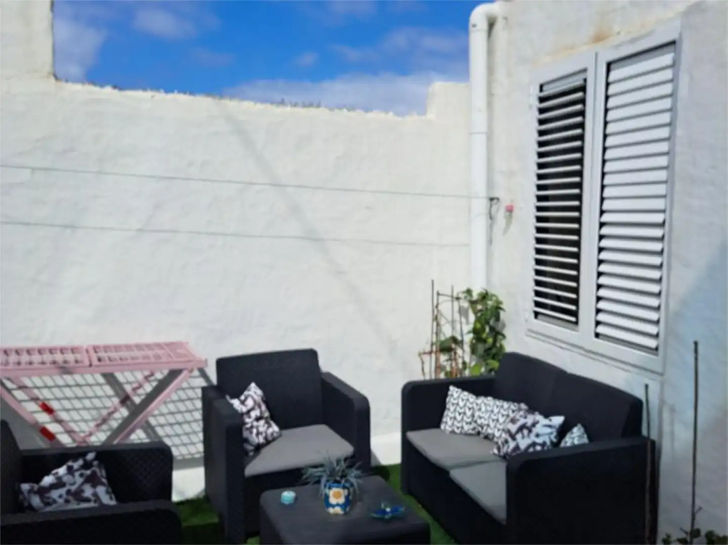Piso en venta en Calle Goya, 51, Playa del Hombre - Taliarte - Salinetas Terraza de Piso en venta en Telde con Aire acondicionado, Jardín privado y Terraza