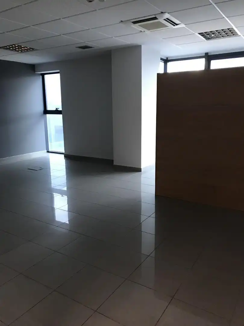 Office for sale in Calle Pertusa, 23, Garrapinillos Office for sale in Zaragoza