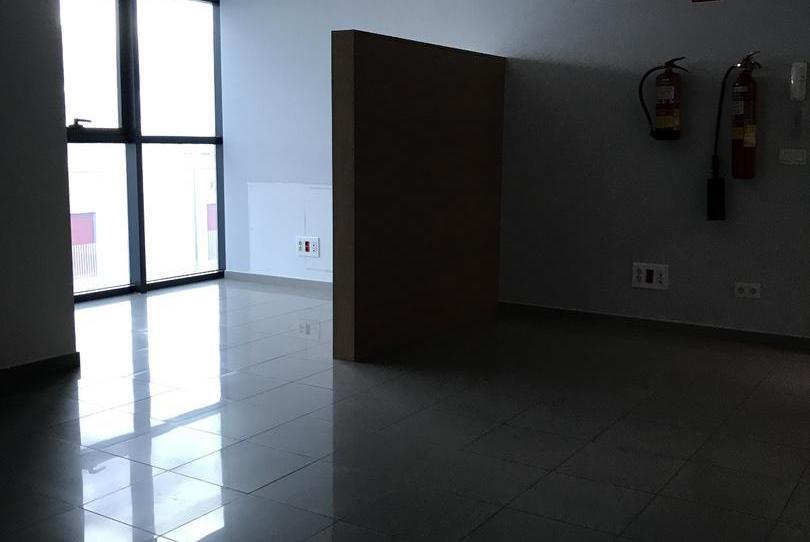 Foto 1 de Oficina en venda a Calle Pertusa, 23, Garrapinillos, Zaragoza