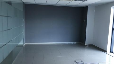 Foto 3 de Oficina en venda a Calle Pertusa, 23, Garrapinillos, Zaragoza